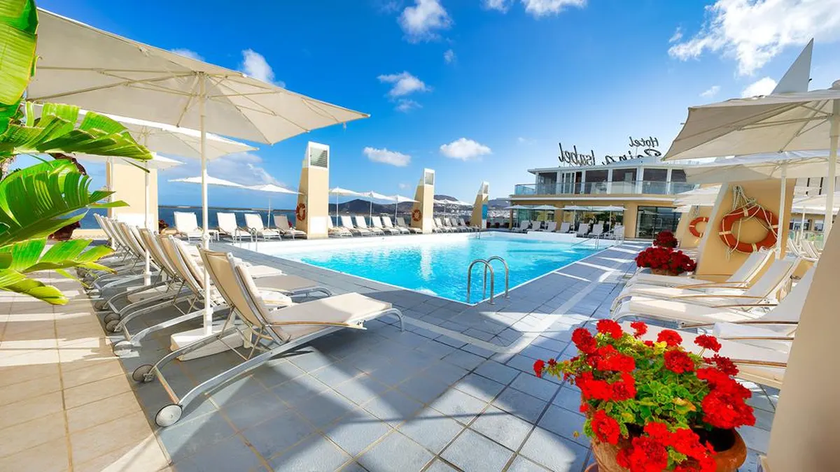 Bull Reina Isabel & Spa — hoofdfoto