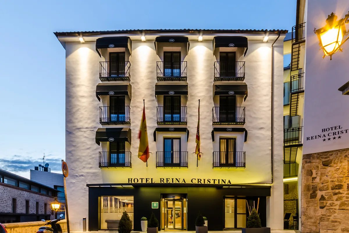 Hotel Reina Cristina — hoofdfoto