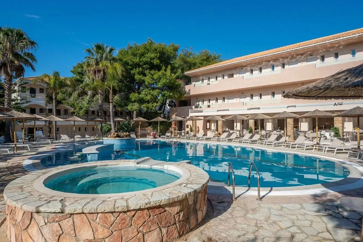 Hotel Vassilikos Beach — hoofdfoto