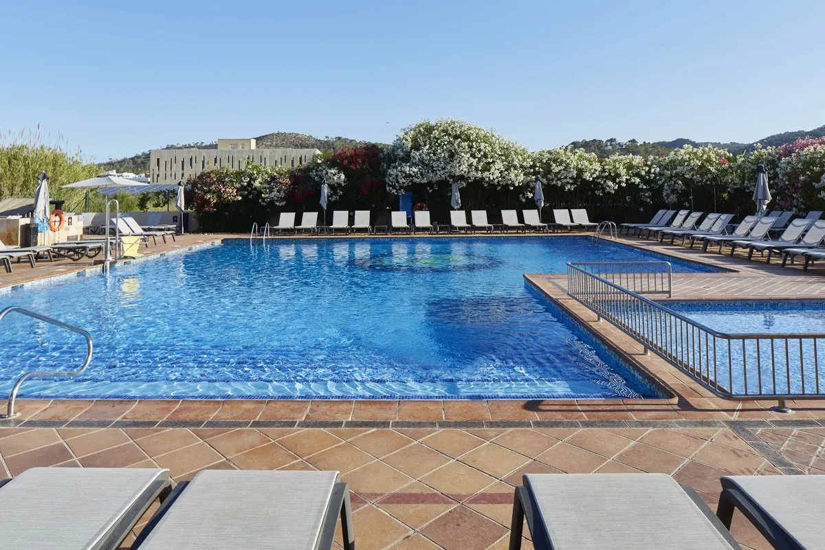 Invisa Hotel Es Pla — hoofdfoto