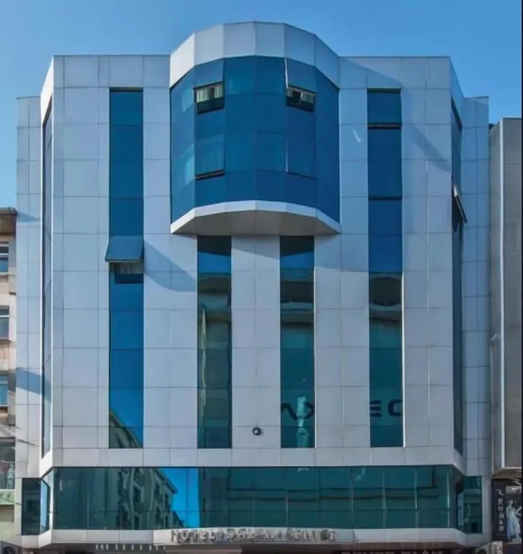 Dalan Hotel, hoofdfoto