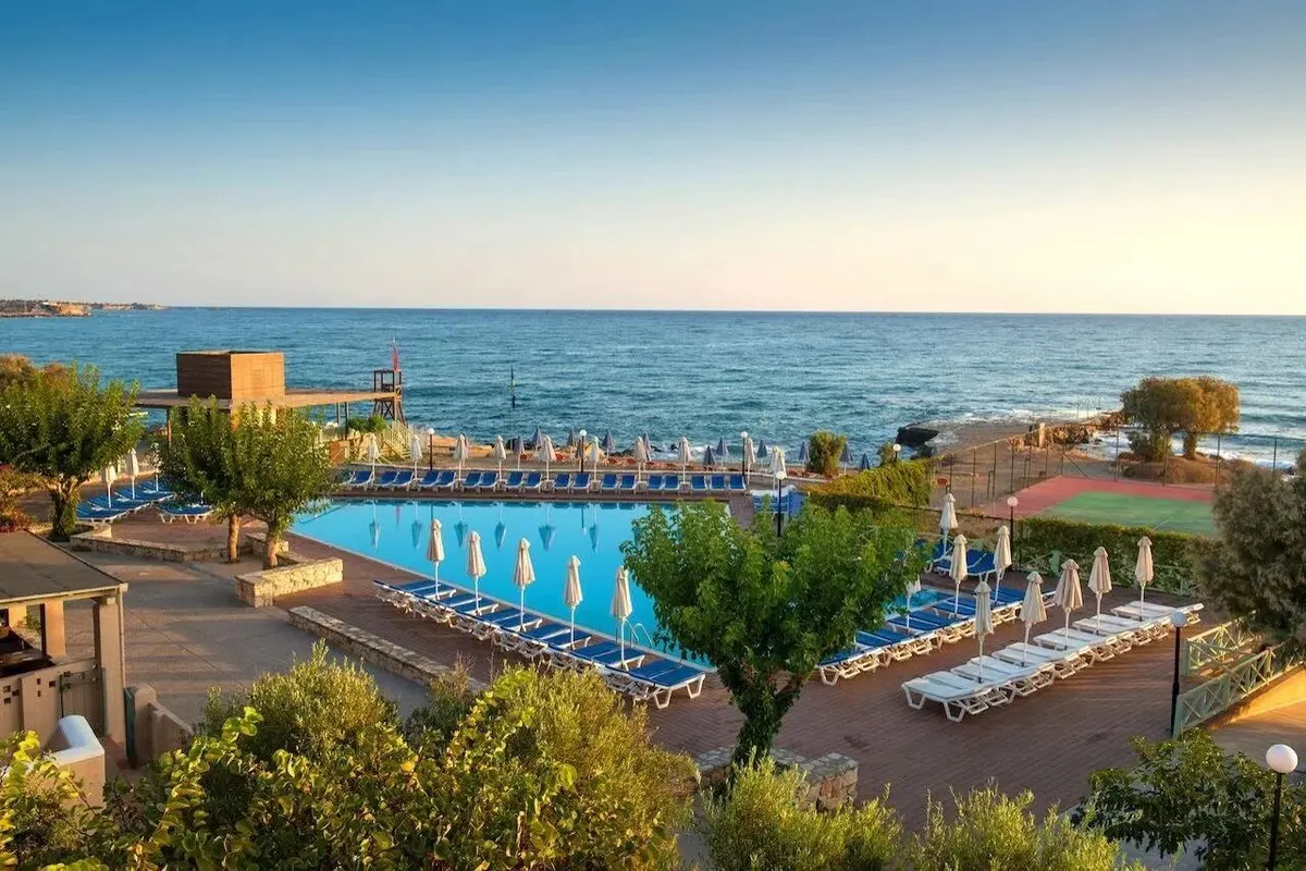 Silva Beach Hotel — hoofdfoto