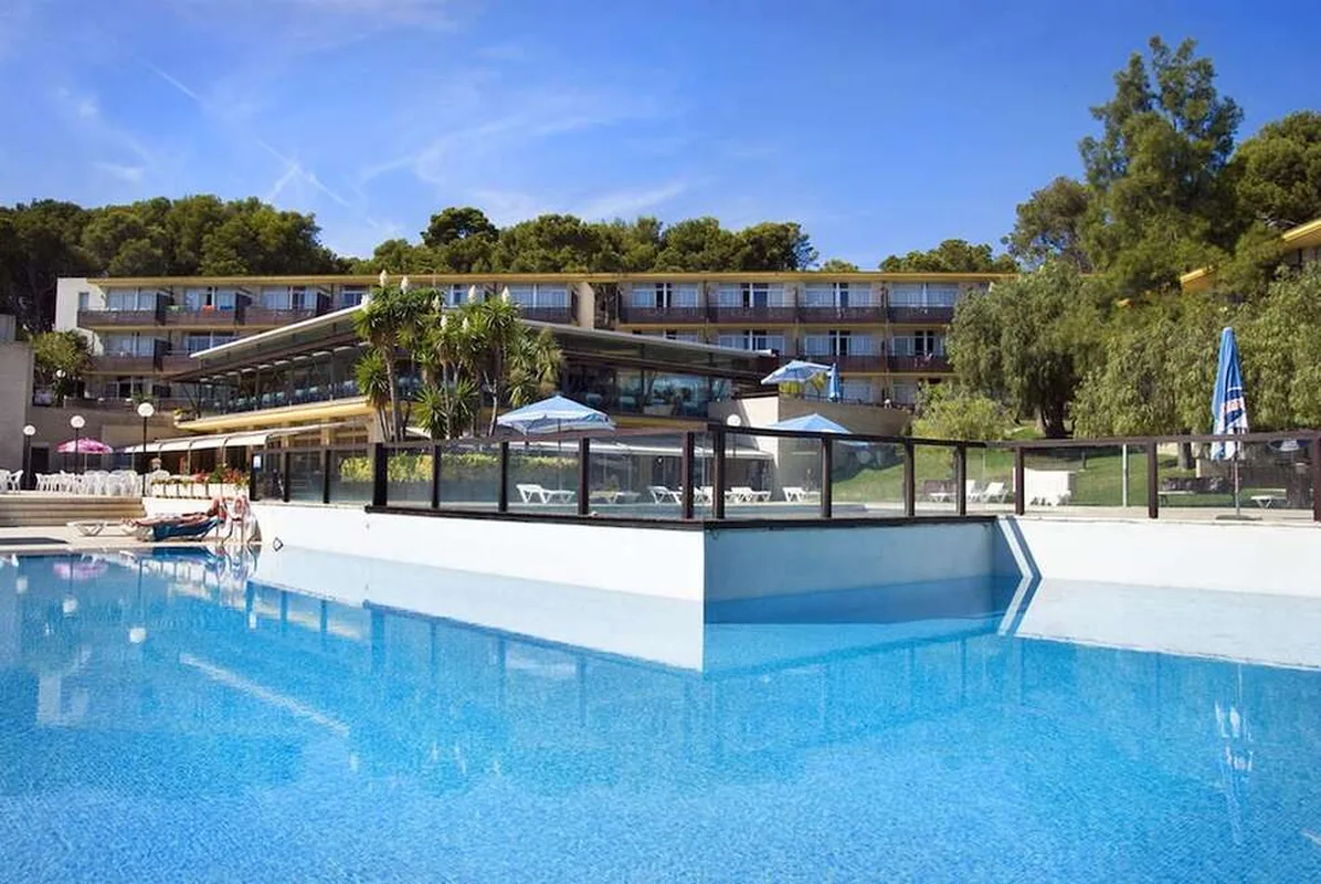 Aparthotel Comtat Sant Jordi — hoofdfoto