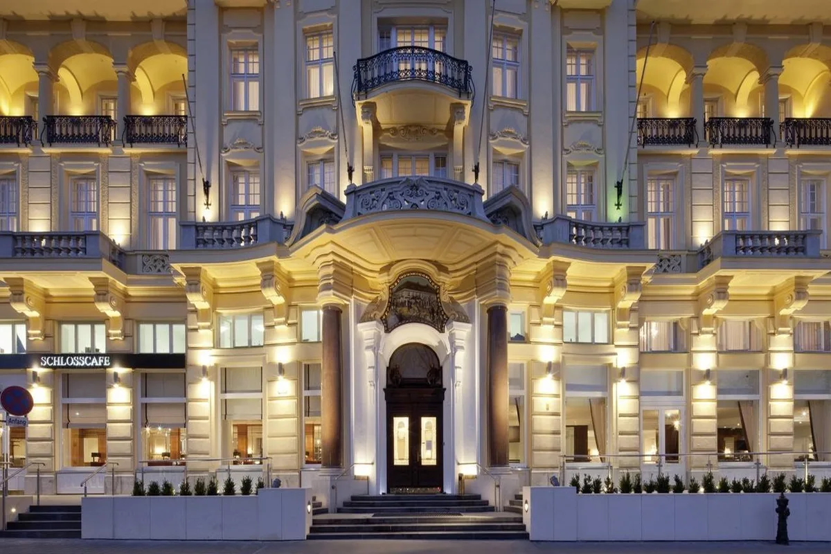 Parkhotel Schönbrunn, hoofdfoto