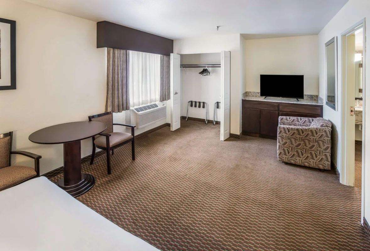 Clarion Inn — hoofdfoto