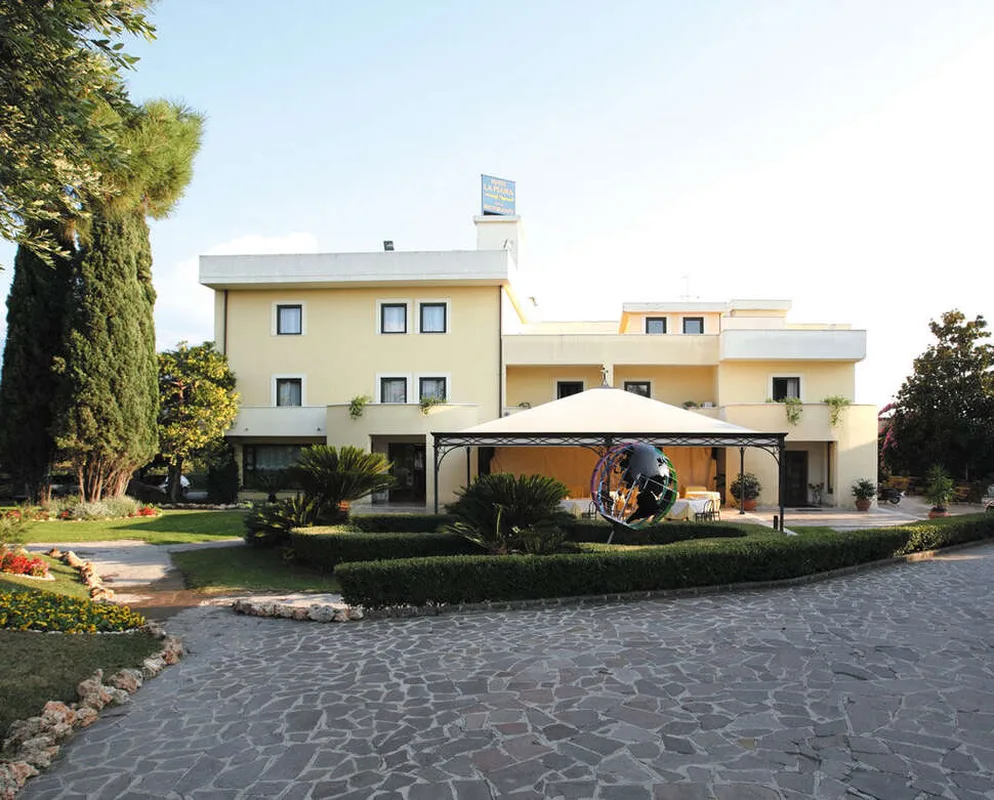 Hotel Ristorante La Piana — hoofdfoto