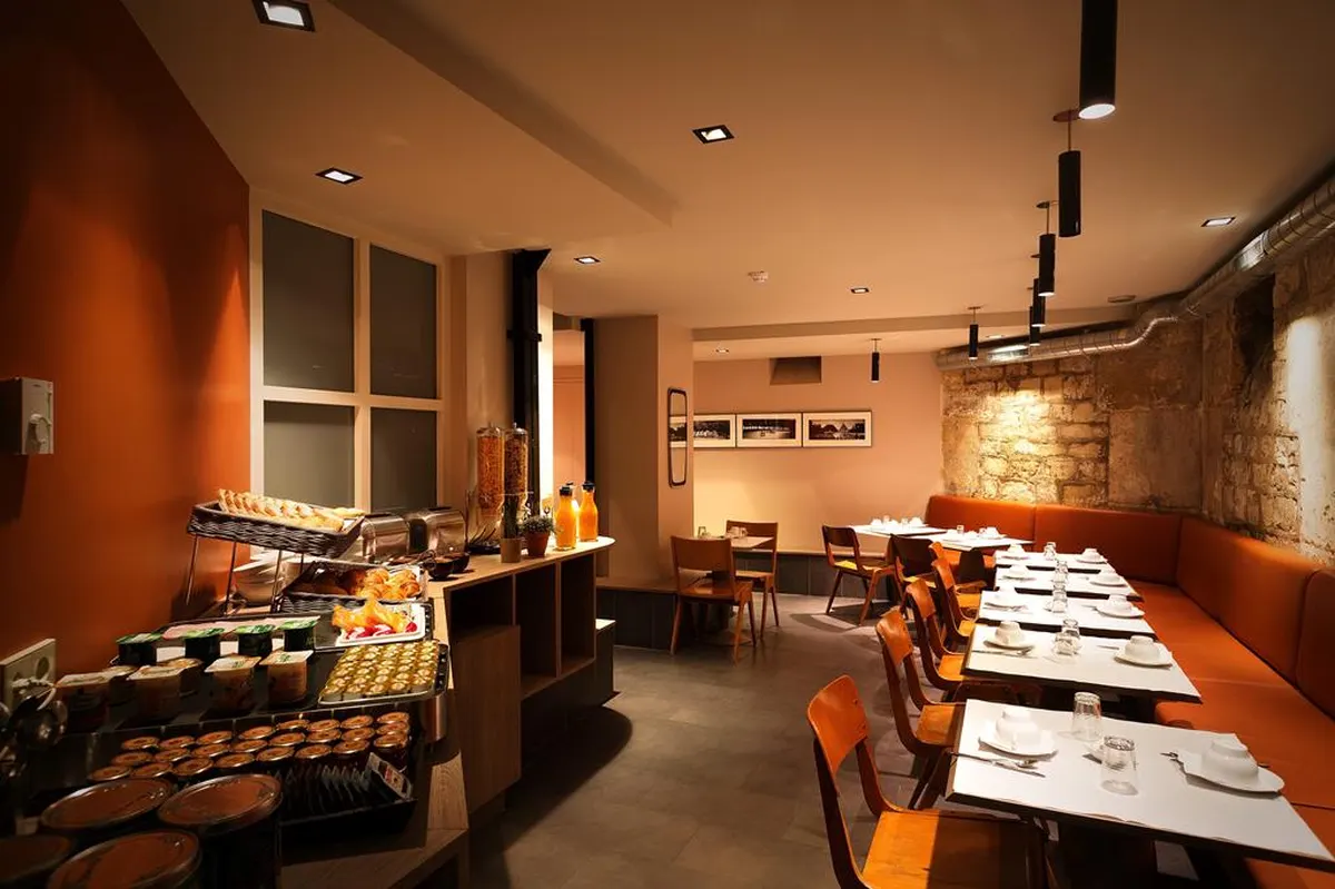 Chateaudun Opera — hoofdfoto