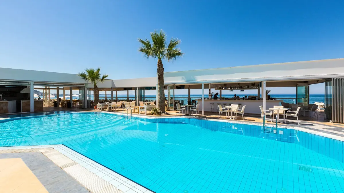 Theo Star Beach — hoofdfoto