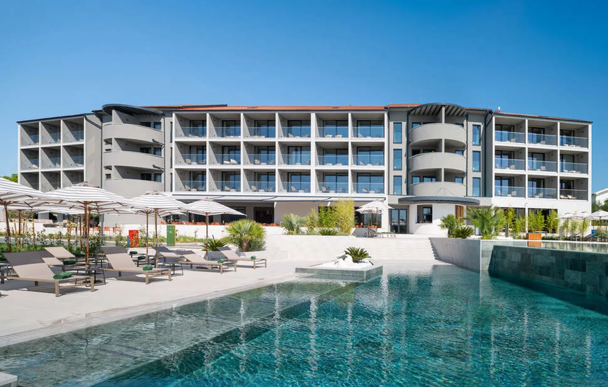 Molum Hotel & Residences — hoofdfoto