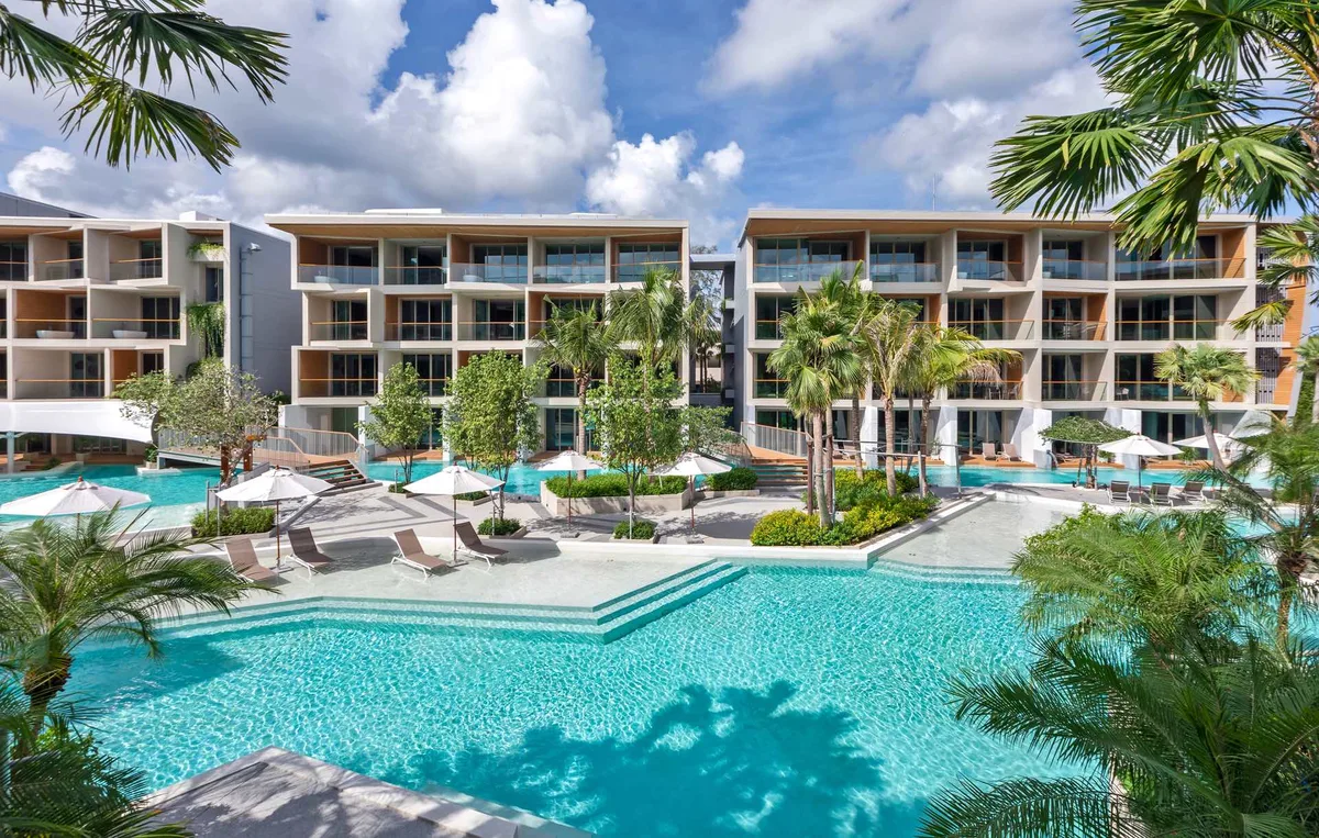 Wyndham Grand Nai Harn Beach Phuket — hoofdfoto