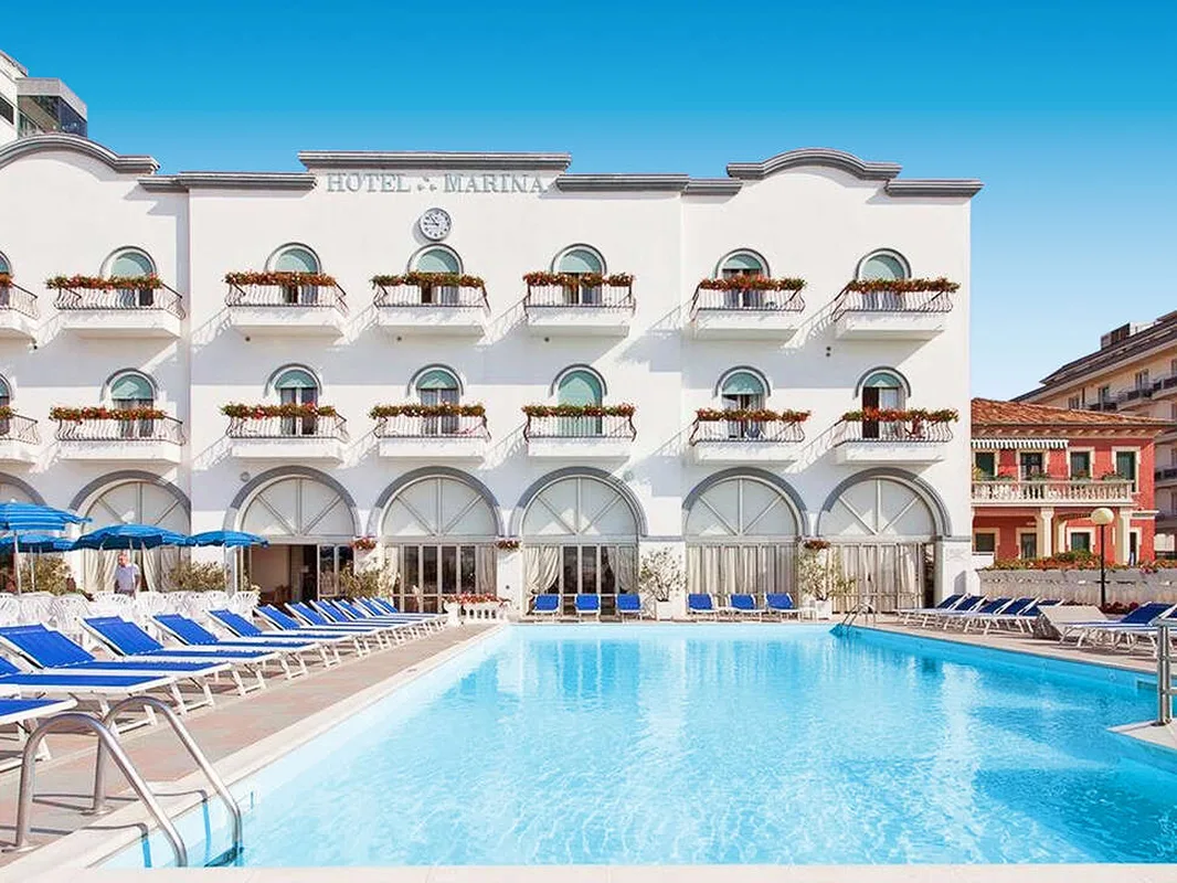 Hotel Marina — hoofdfoto