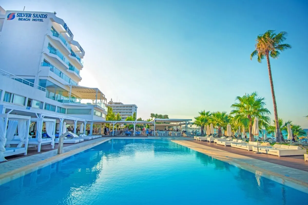 Silver Sands Beach Hotel — hoofdfoto