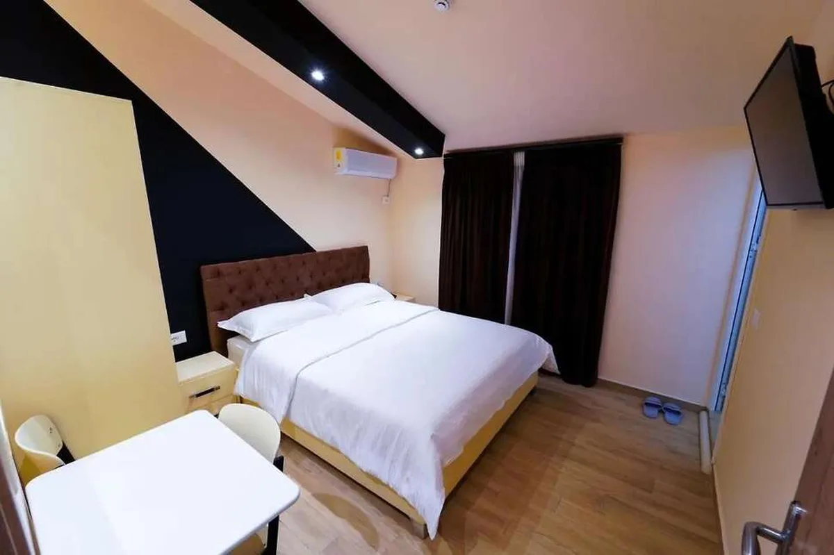 SR99 Hotel, hoofdfoto