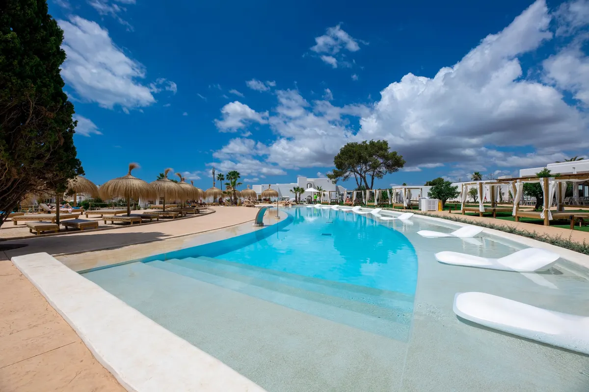 Eques Petit Resort — hoofdfoto