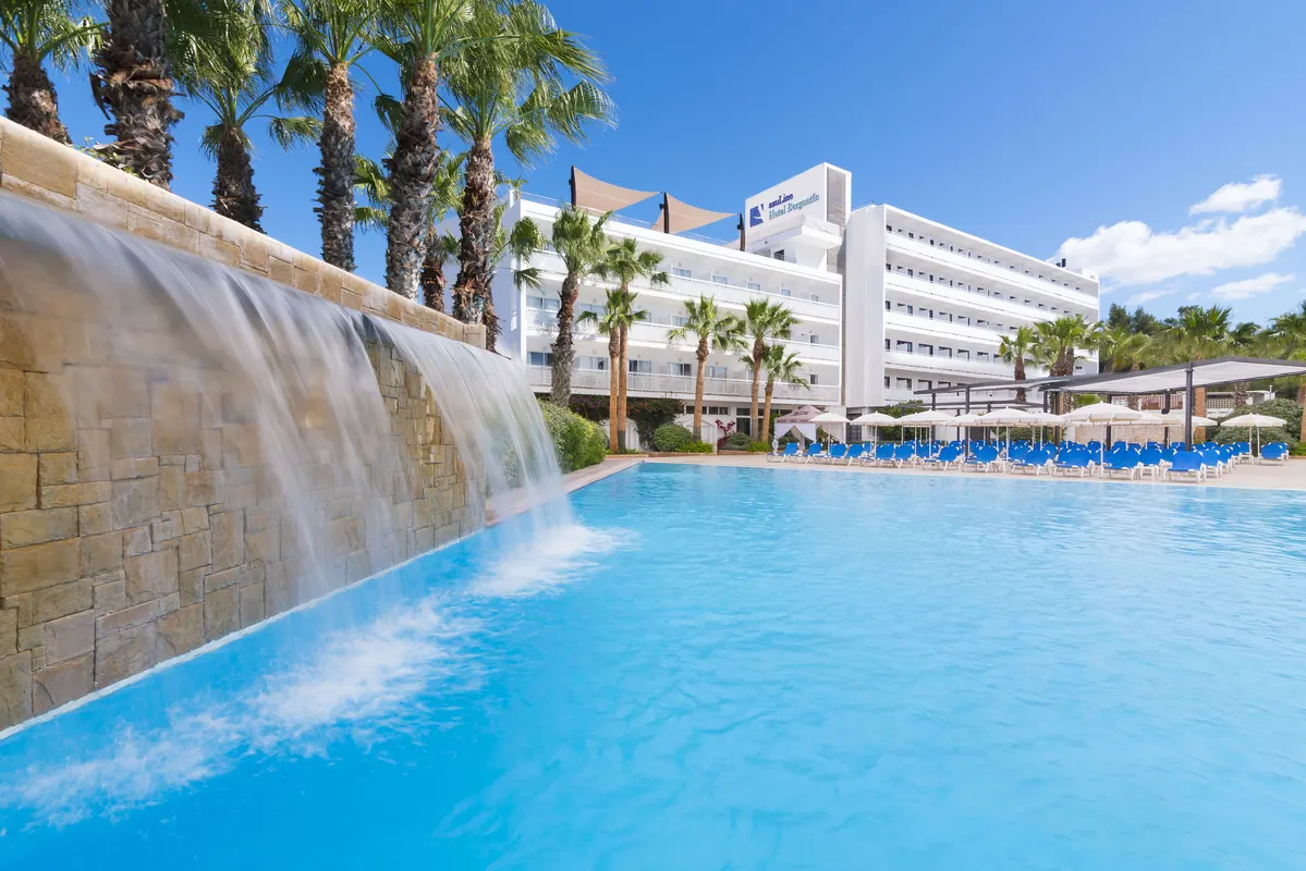 Azuline Hotel Bergantin — hoofdfoto