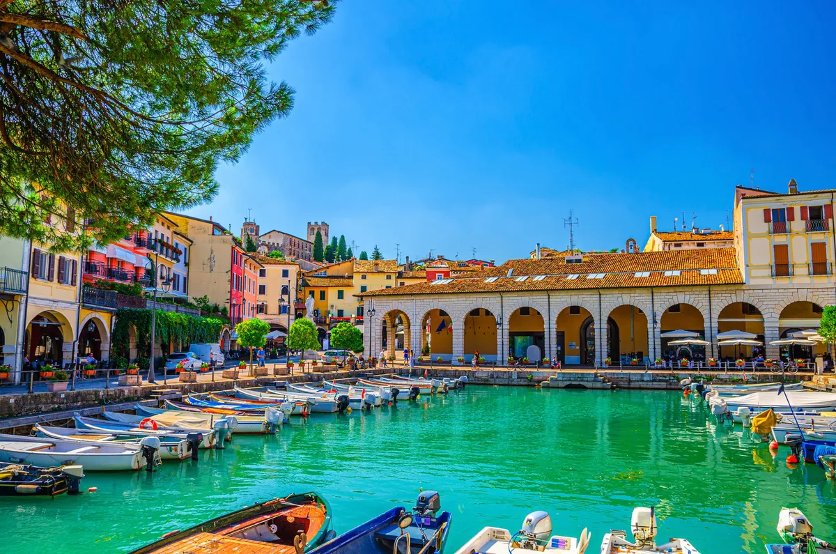 Ontdek Garda en Verona vanuit Ponti sul Mincio — hoofdfoto