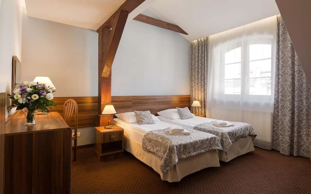 Wit Stwosz Hotel, hoofdfoto