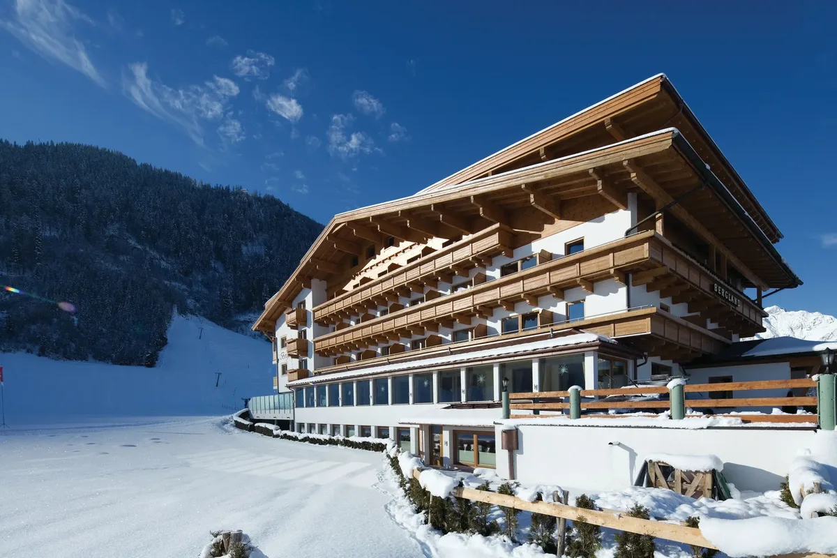 Hotel Bergland — hoofdfoto