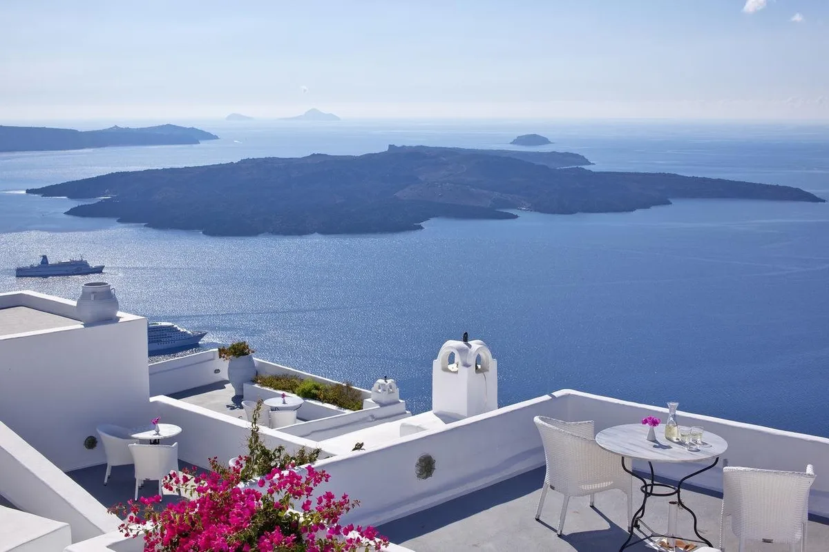 Cliff Side Suites — hoofdfoto