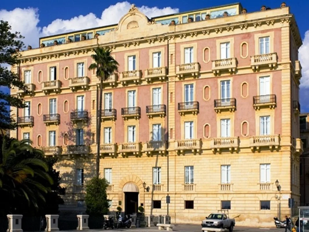 Grand Hotel Des Etrangers — hoofdfoto