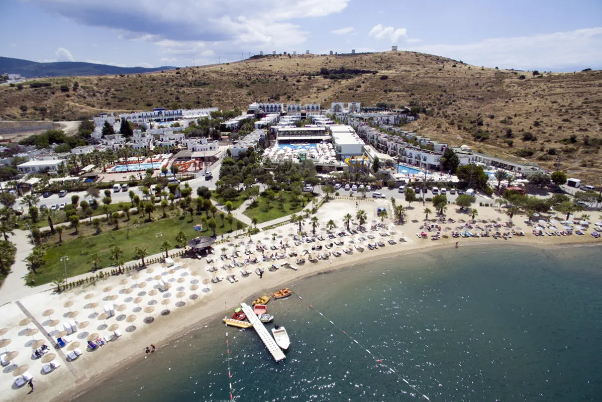 Jasmin Beach — hoofdfoto