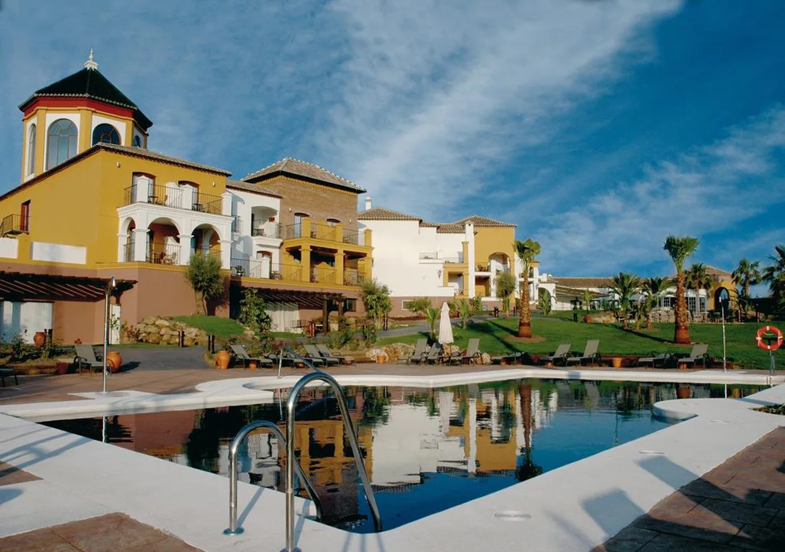 B Bou Hotel La Viñuela & Spa — hoofdfoto