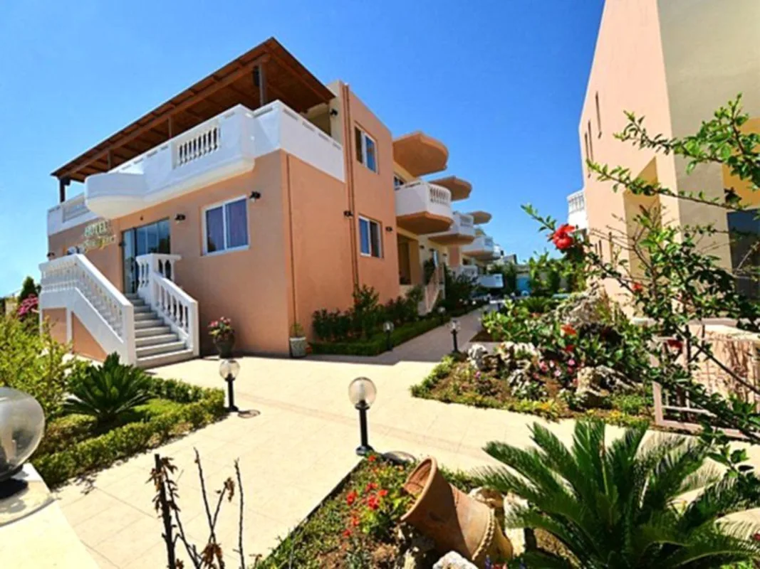 Golden Rose Suites — hoofdfoto