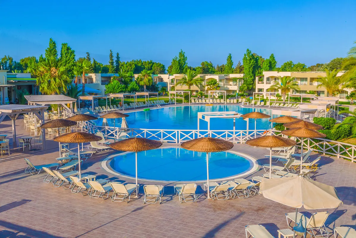 Fly & Go Kipriotis Maris Suites — hoofdfoto