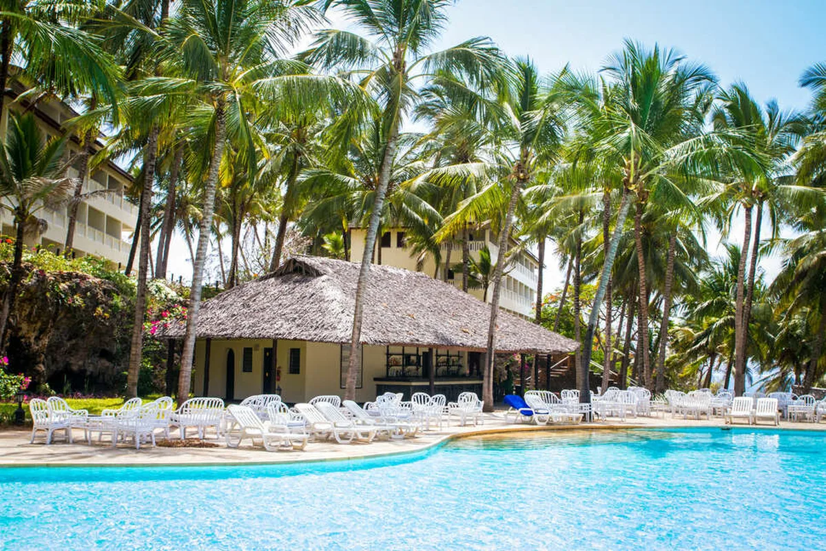 PrideInn Flamingo Beach Resort & Spa — hoofdfoto