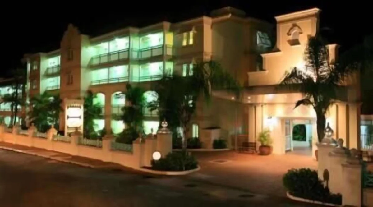 Coral Mist Beach Hotel — hoofdfoto