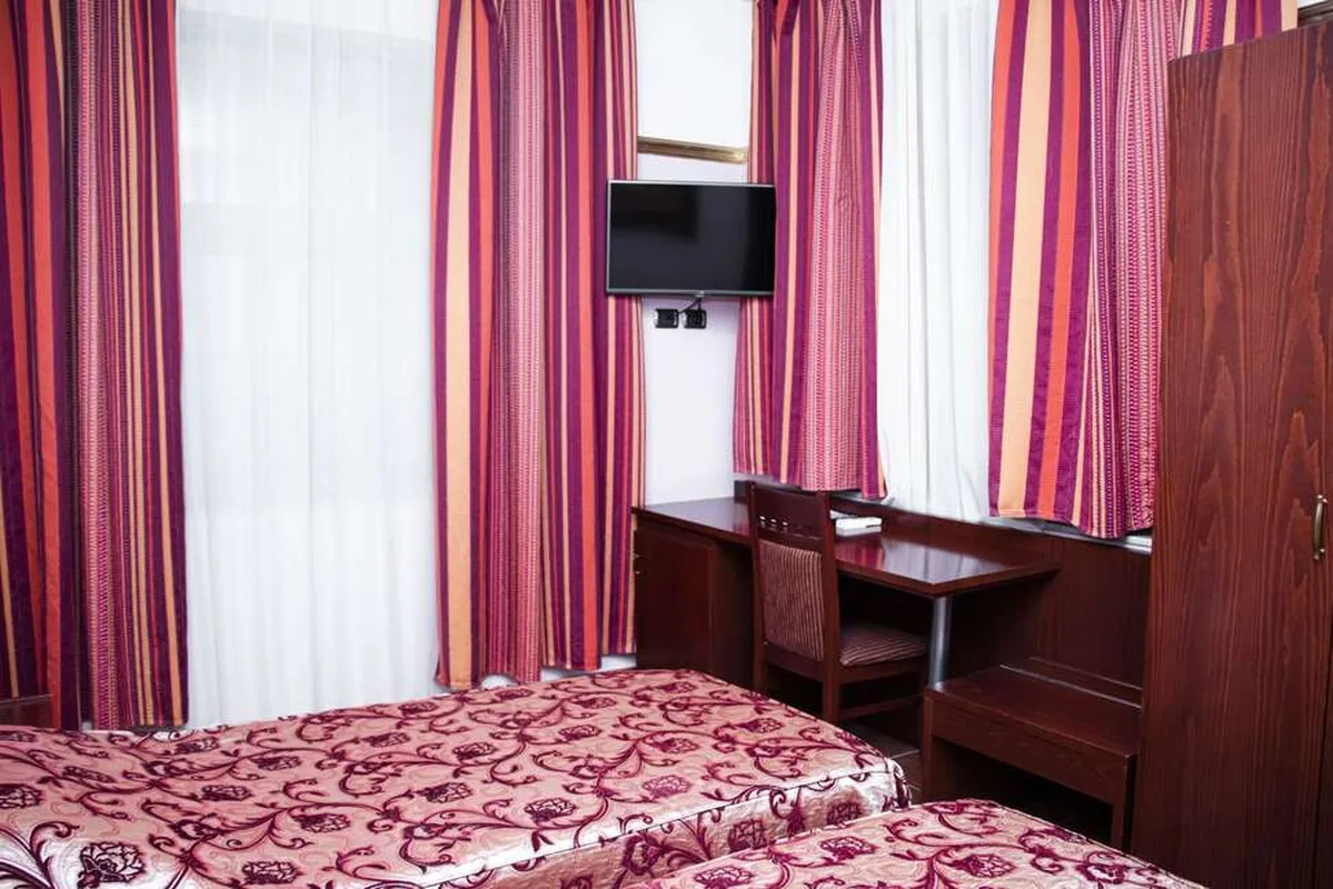 Elysee Hotel — hoofdfoto