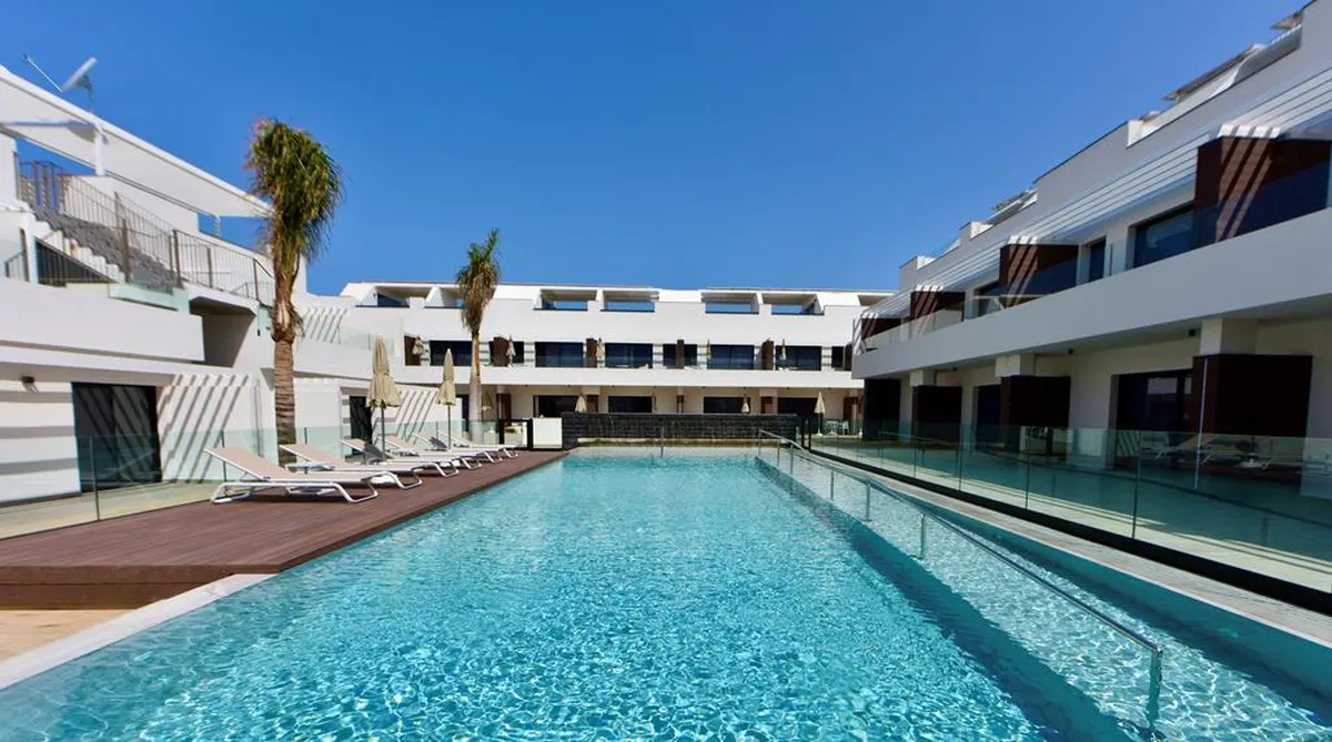 Esmeralda Cotillo Homes by LIVVO — hoofdfoto