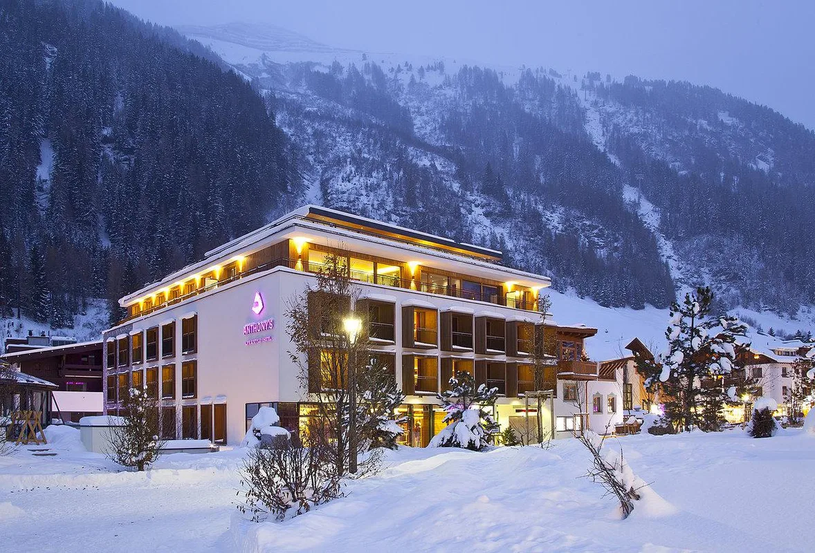 Anthony's Life & Style Hotel — hoofdfoto