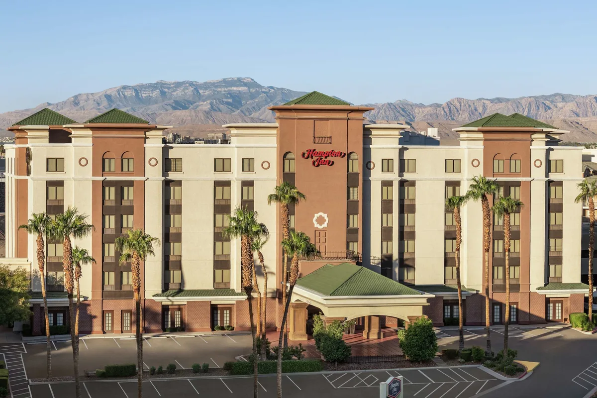 Hampton Inn Tropicana — hoofdfoto