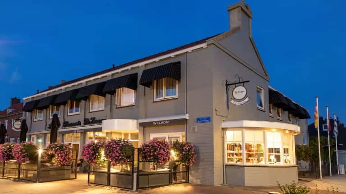 Hotel De Zwaan Schoondijke — hoofdfoto