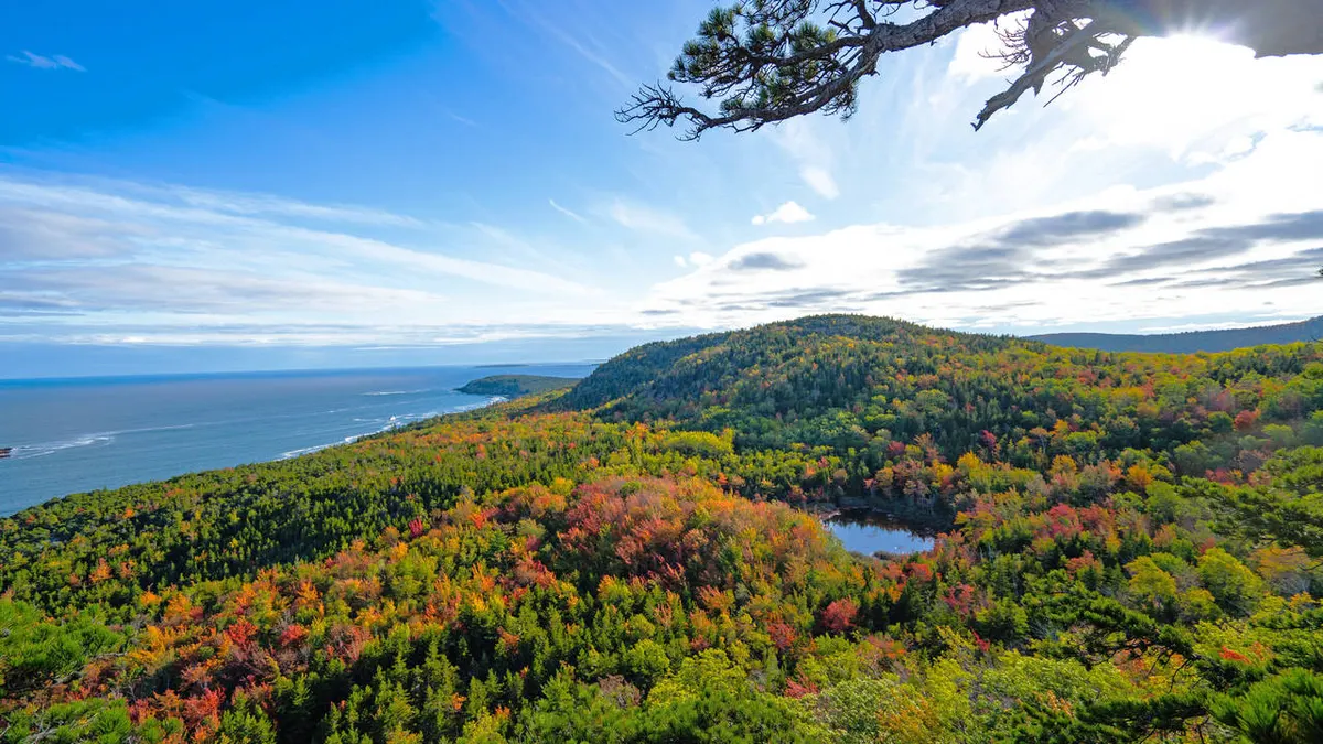 Charming New England — hoofdfoto