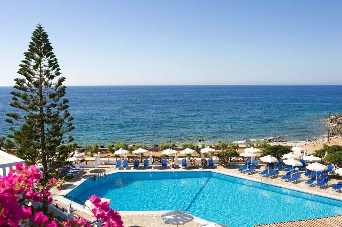 Maritimo Beach Hotel — hoofdfoto