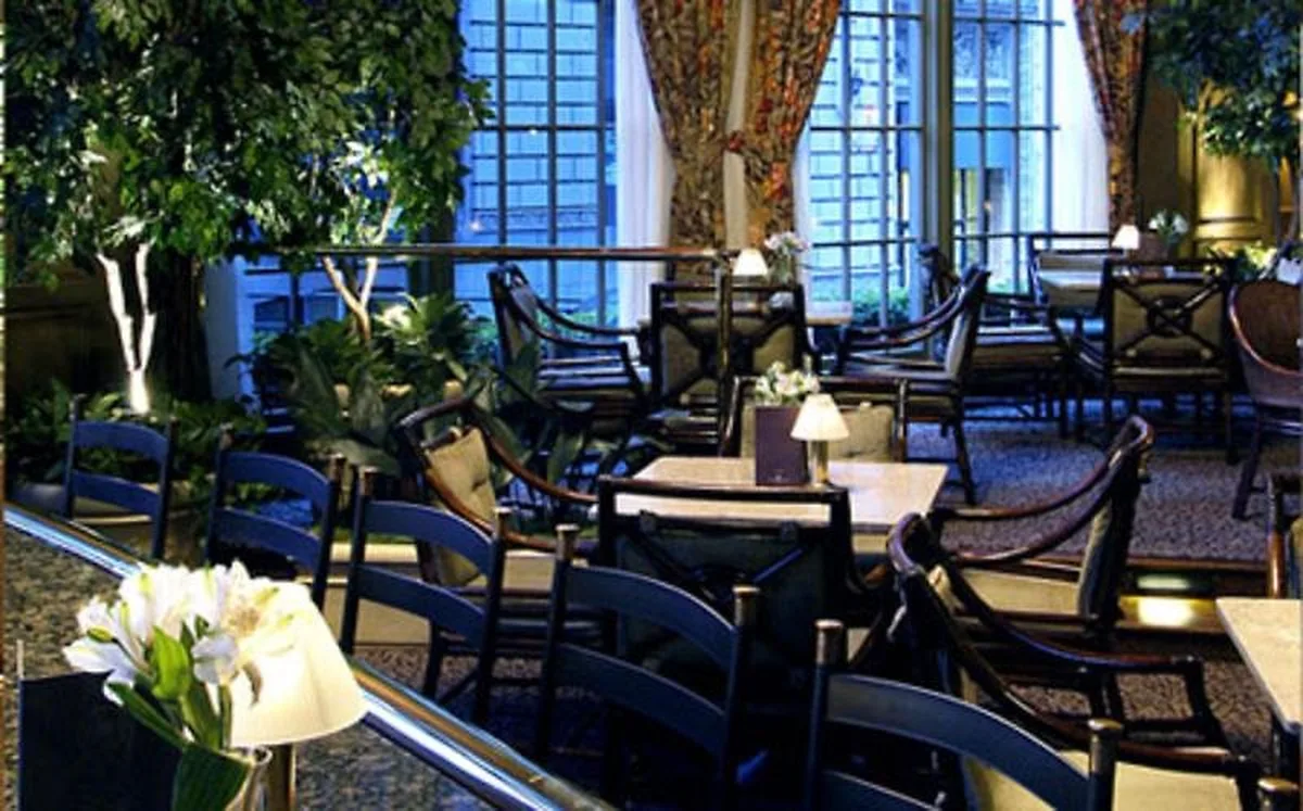 Mayflower Park Hotel — hoofdfoto