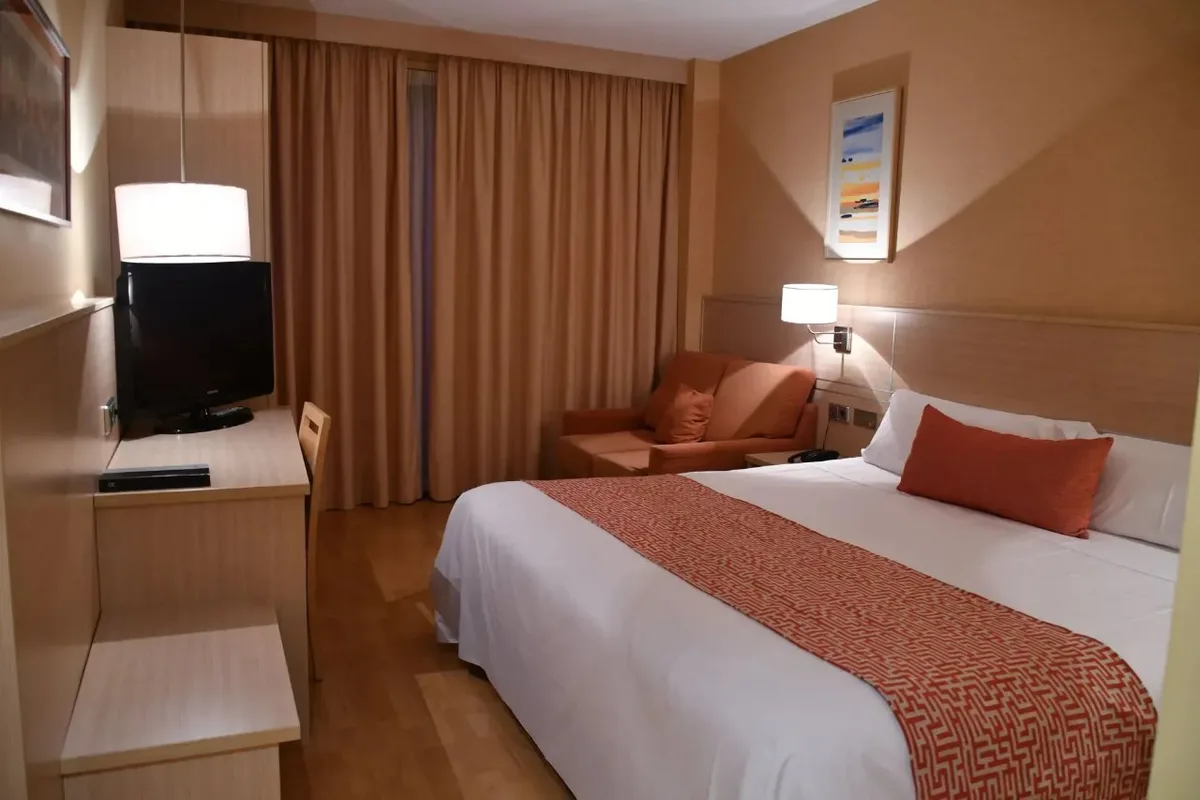 B&B HOTEL Tarragona Valls — hoofdfoto