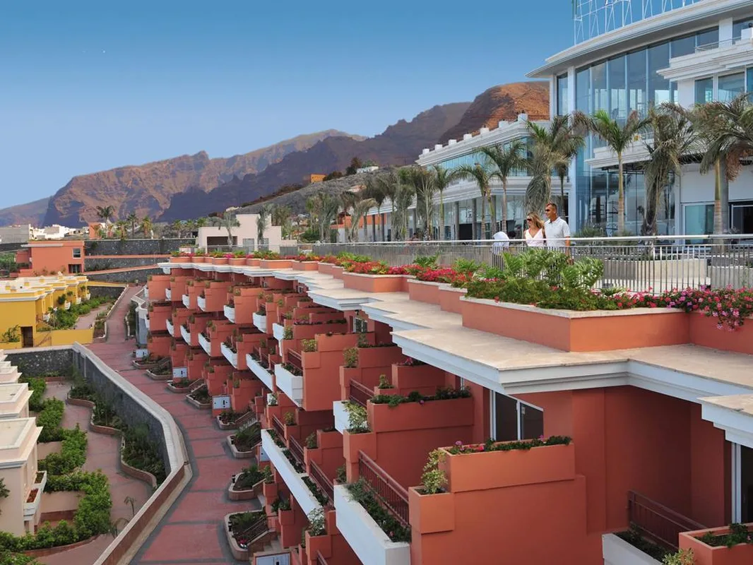Landmar Costa Los Gigantes Family Resort — hoofdfoto