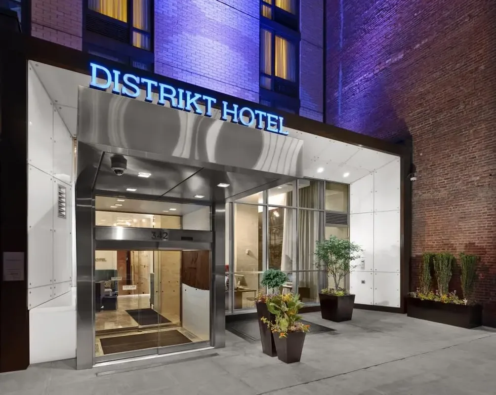 Distrikt Hotel New York City, Tapestry Collection by Hilton — hoofdfoto