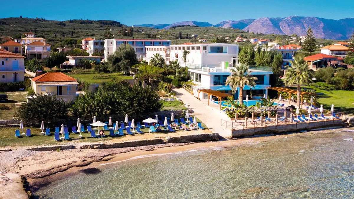 Belussi Beach — hoofdfoto