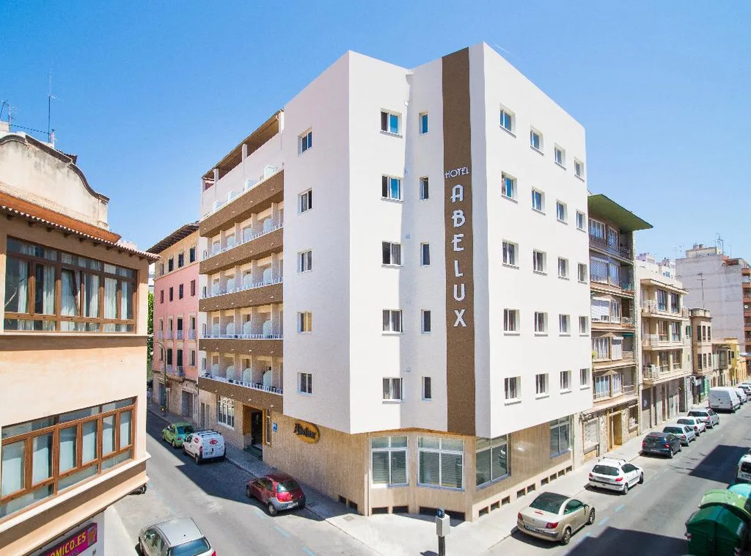 Hotel Abelux — hoofdfoto