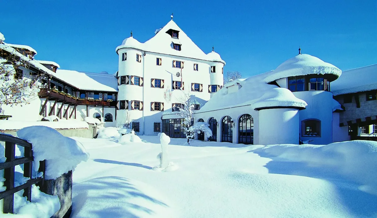 Family Hotel Schloss Rosenegg — hoofdfoto