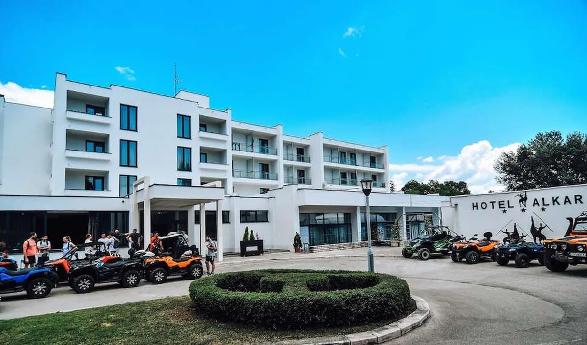 Hotel Alkar — hoofdfoto