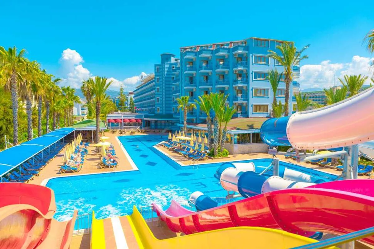 Caretta Beach Hotel — hoofdfoto