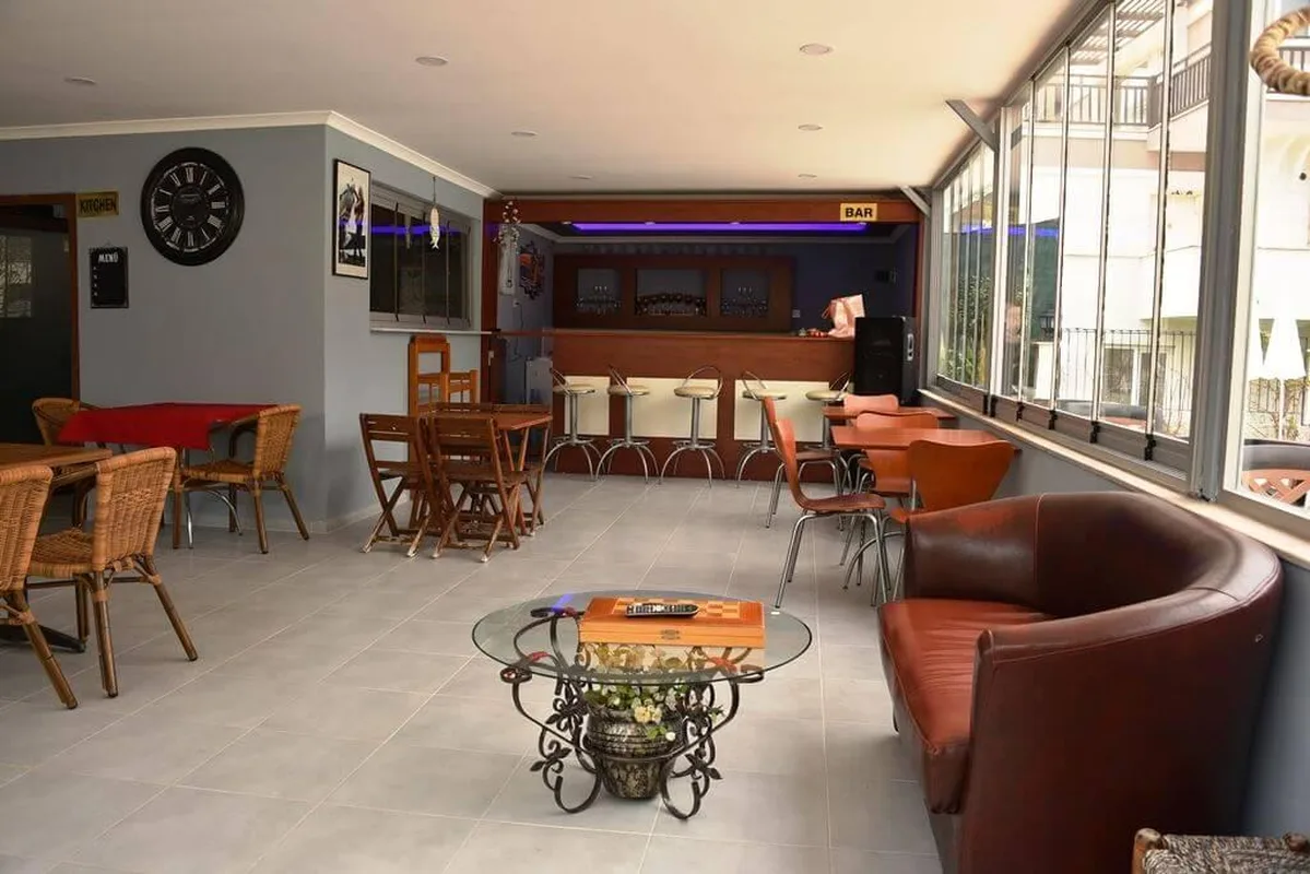 Minta Apart Hotel, hoofdfoto