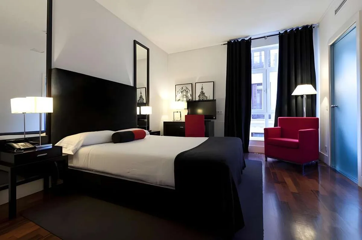 Hotel Quatro Puerta Del Sol — hoofdfoto