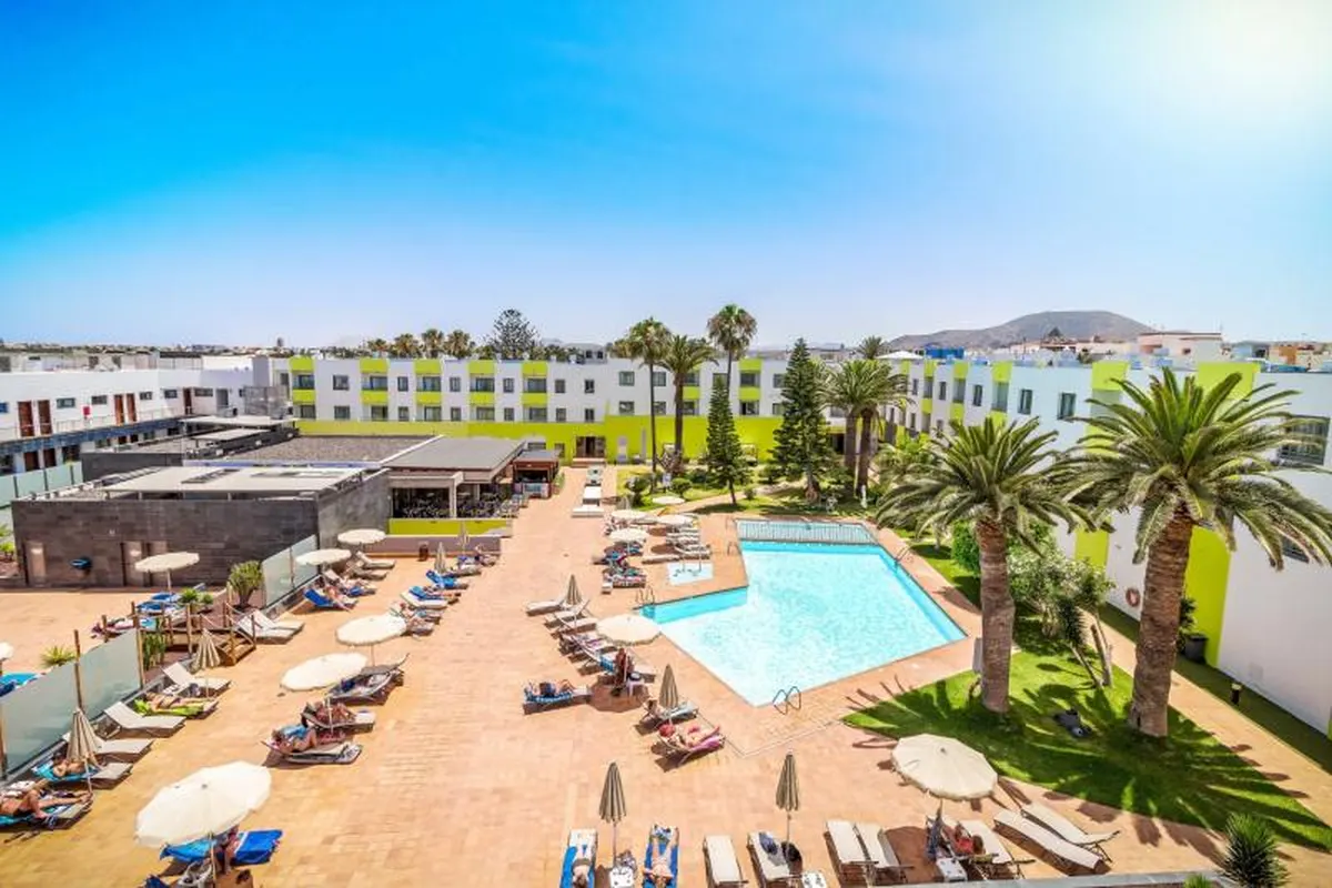 Hotel LIVVO Corralejo Beach — hoofdfoto