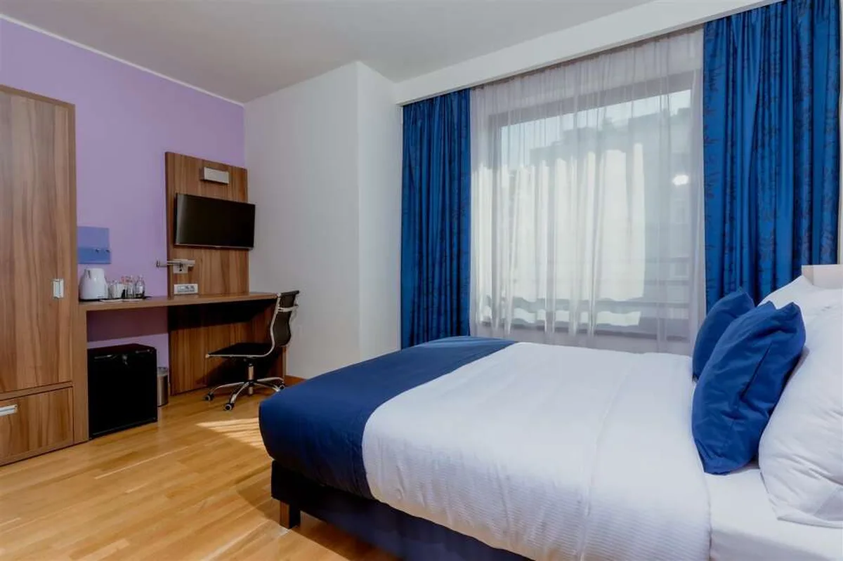 Hotel Nobel Palace — hoofdfoto